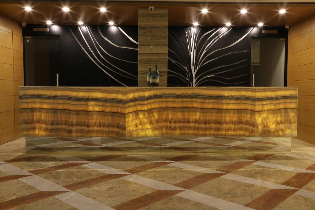 The Fern Residency Mundra Hotel Buitenkant foto